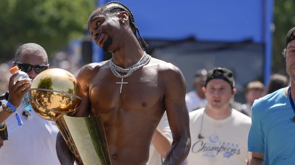 将拥有一条, 安大略省的, 呼雀跃的人