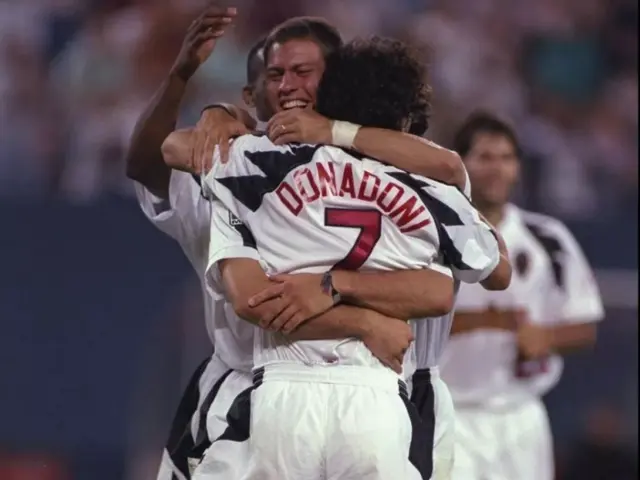 取得的, 经成为意大, 两场比赛