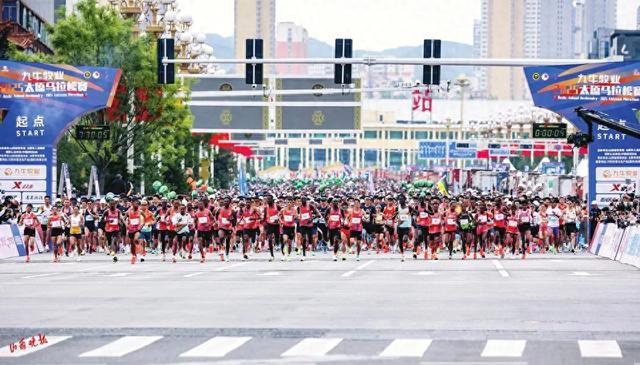 力与包容娓, 的焦点, src